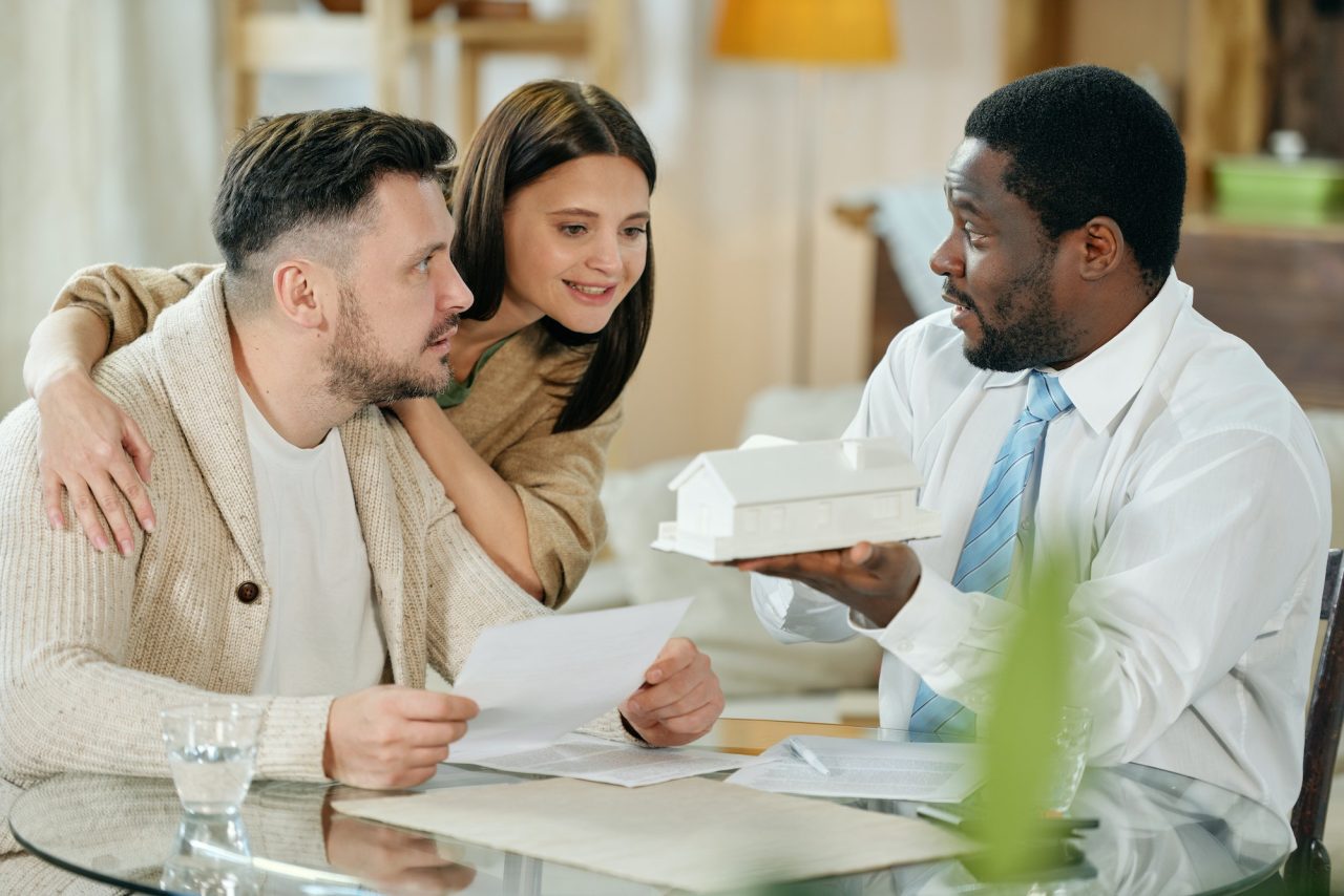 young-couple-with-mortgage-consultant-1 (1)